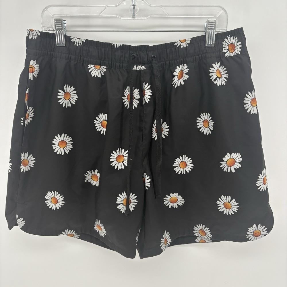 Nike‎ Black Daisy Print Swim Shorts Pockets Draw String Beach Floral Men L